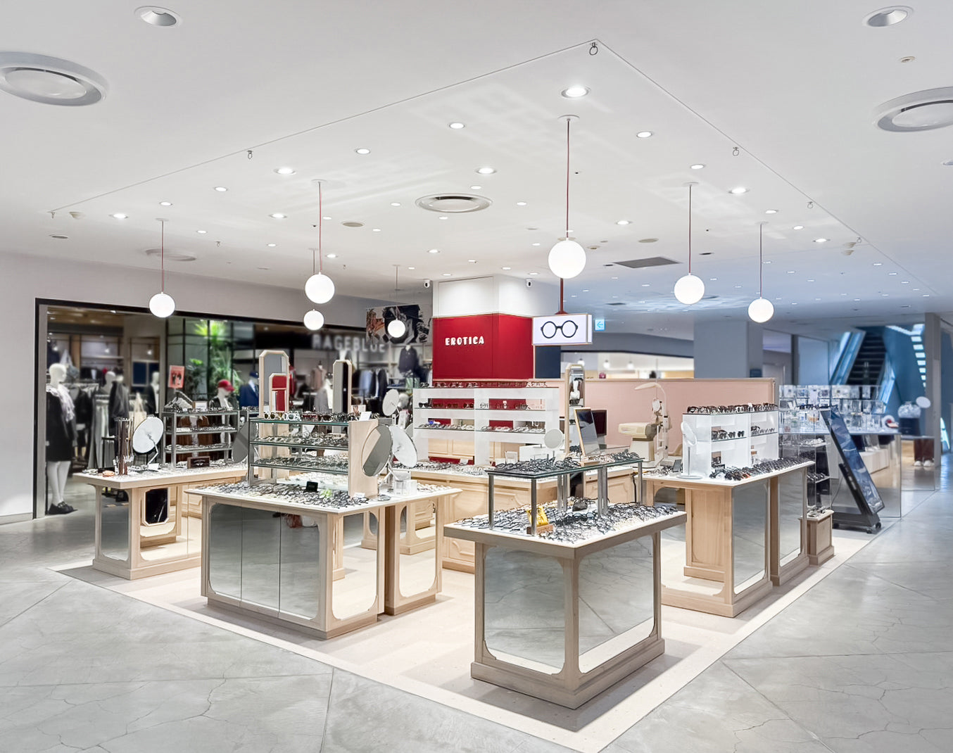 EROTICA札幌店  RENEWAL OPEN